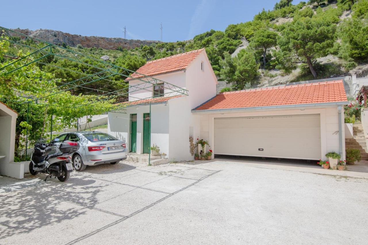 Apartments Kadenca Omiš Exteriör bild