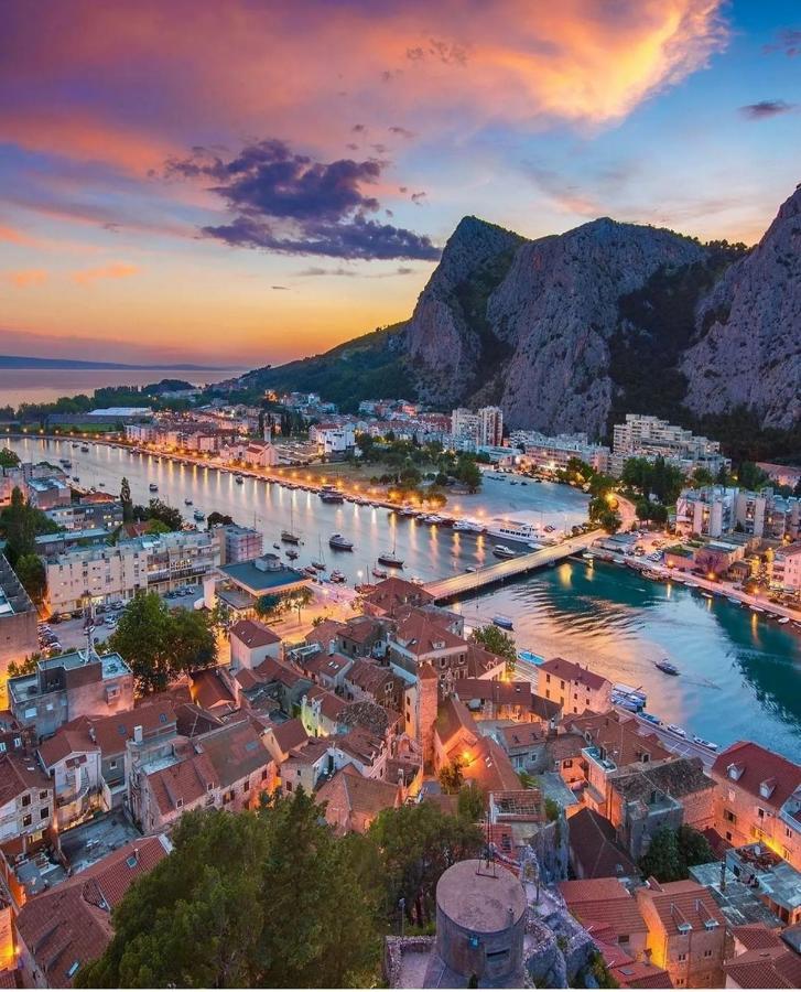 Apartments Kadenca Omiš Exteriör bild