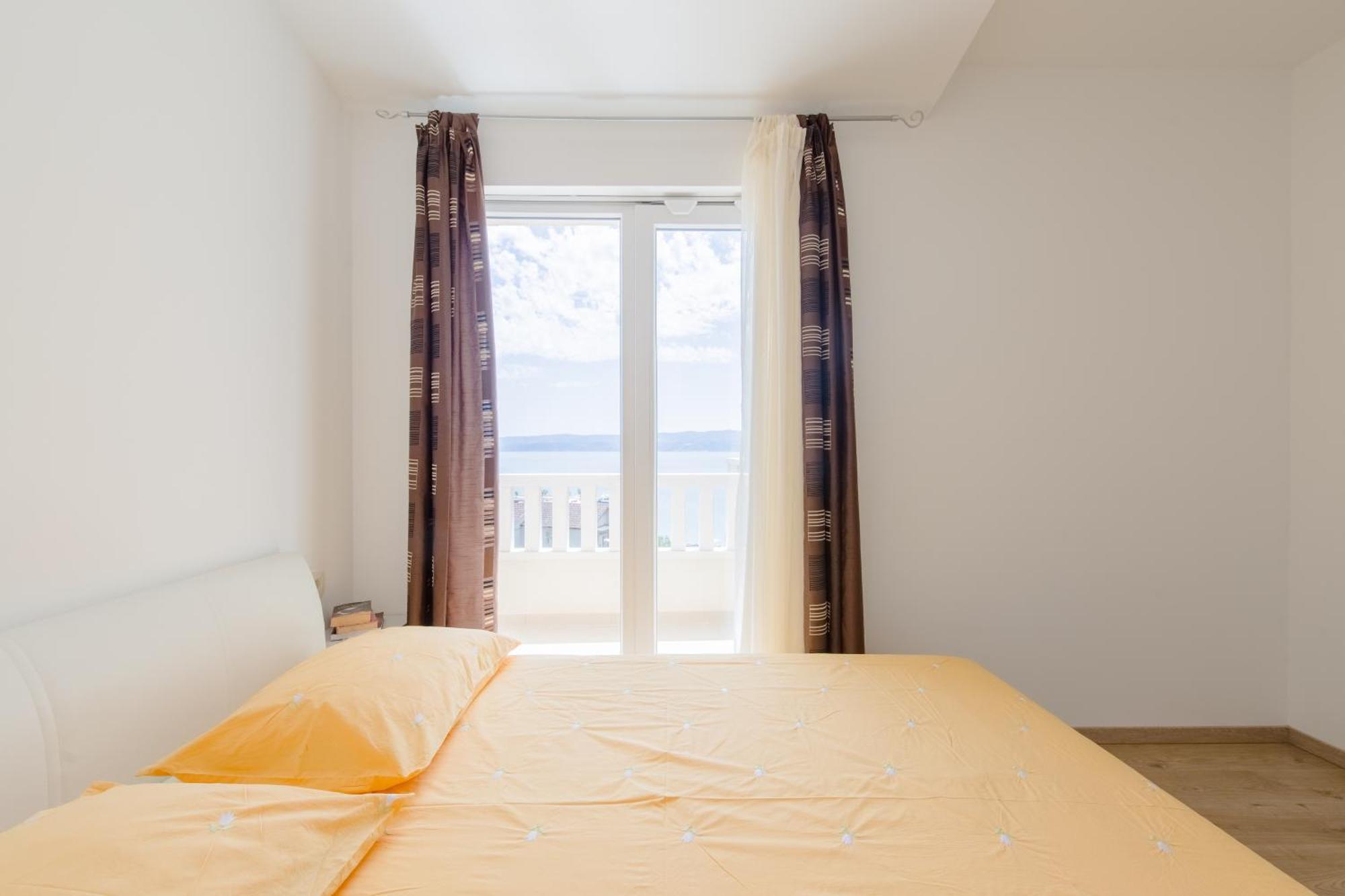 Apartments Kadenca Omiš Rum bild