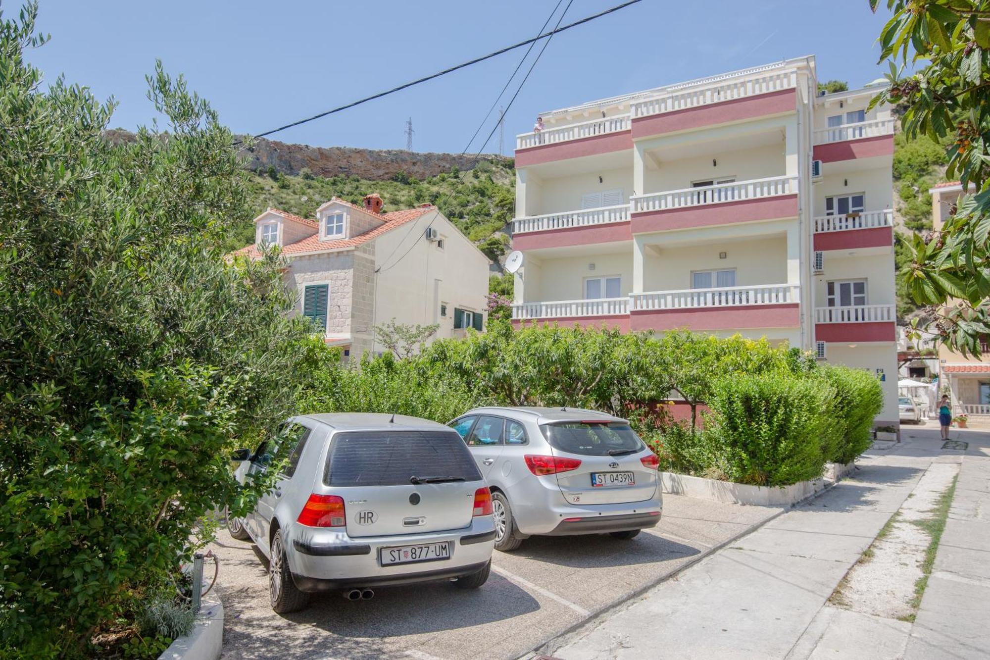 Apartments Kadenca Omiš Rum bild
